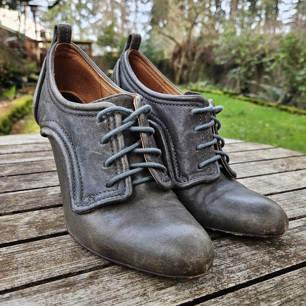 FYRE Ava Oxford Leather Lace-Up Booties - Picture 9 of 9